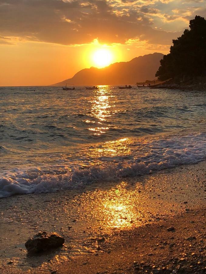 Villa Astra Brela Bagian luar foto