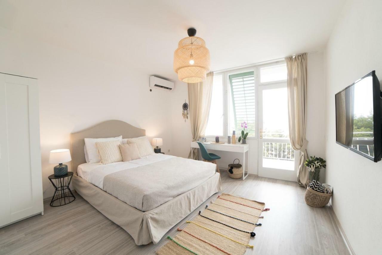Villa Astra Brela Bagian luar foto